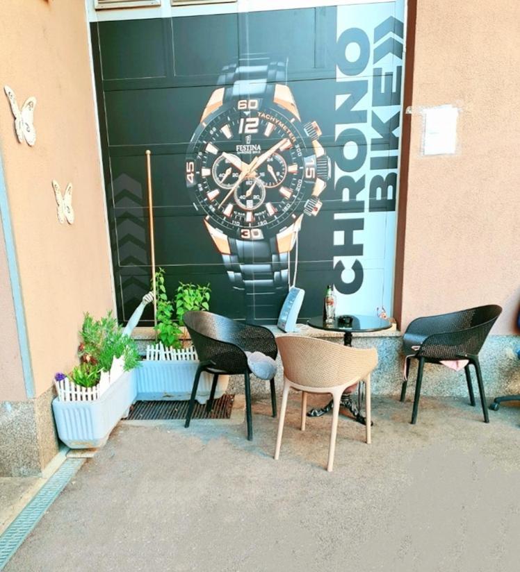 Lea Apartment - Free Parking In Front For 2 Cars Zagreb Exterior photo